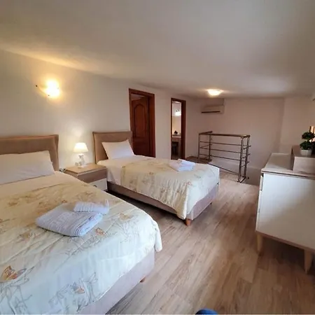 Port Sea View Apartment